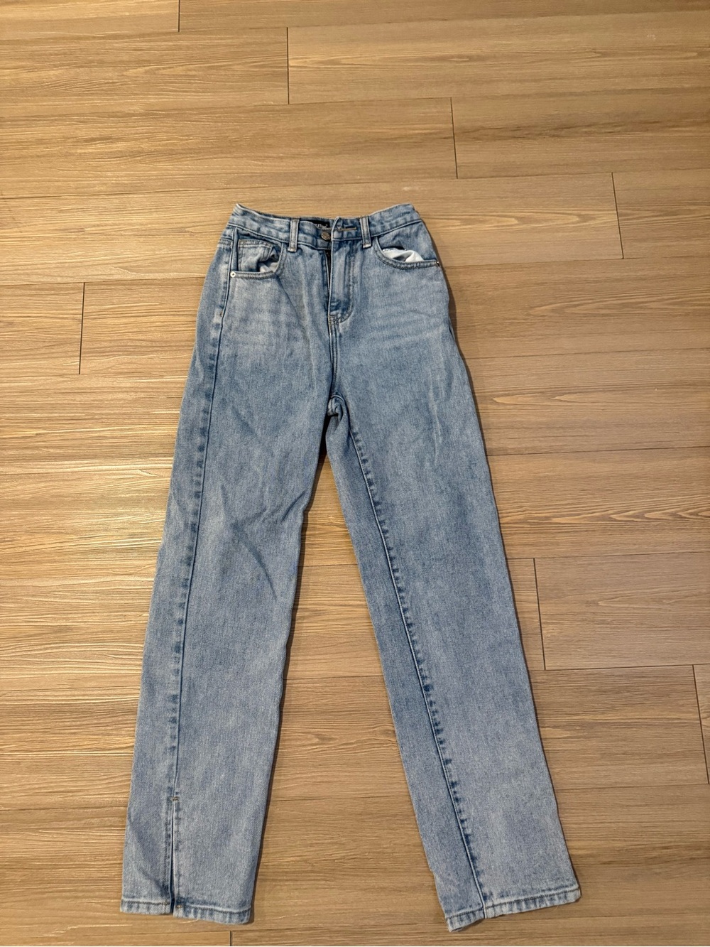 Pretty little thing- Classic High-Rise Straight Leg, split hem Women's Jeans